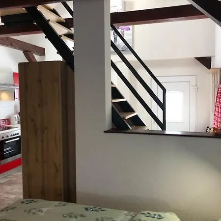 Charming Tiny House 