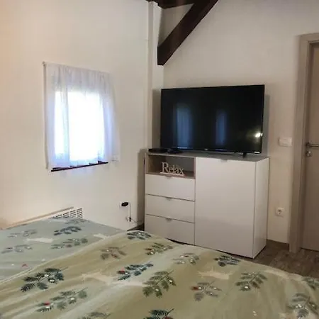 Charming Tiny House 